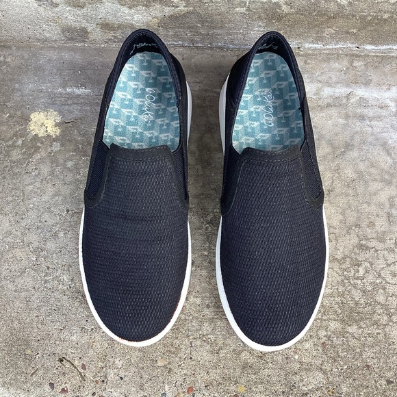 OluKai Women’s Ki‘ihele Slip-On Shoes – Black/White, Size 7 Style 20452-4040 - Picture 1 of 11